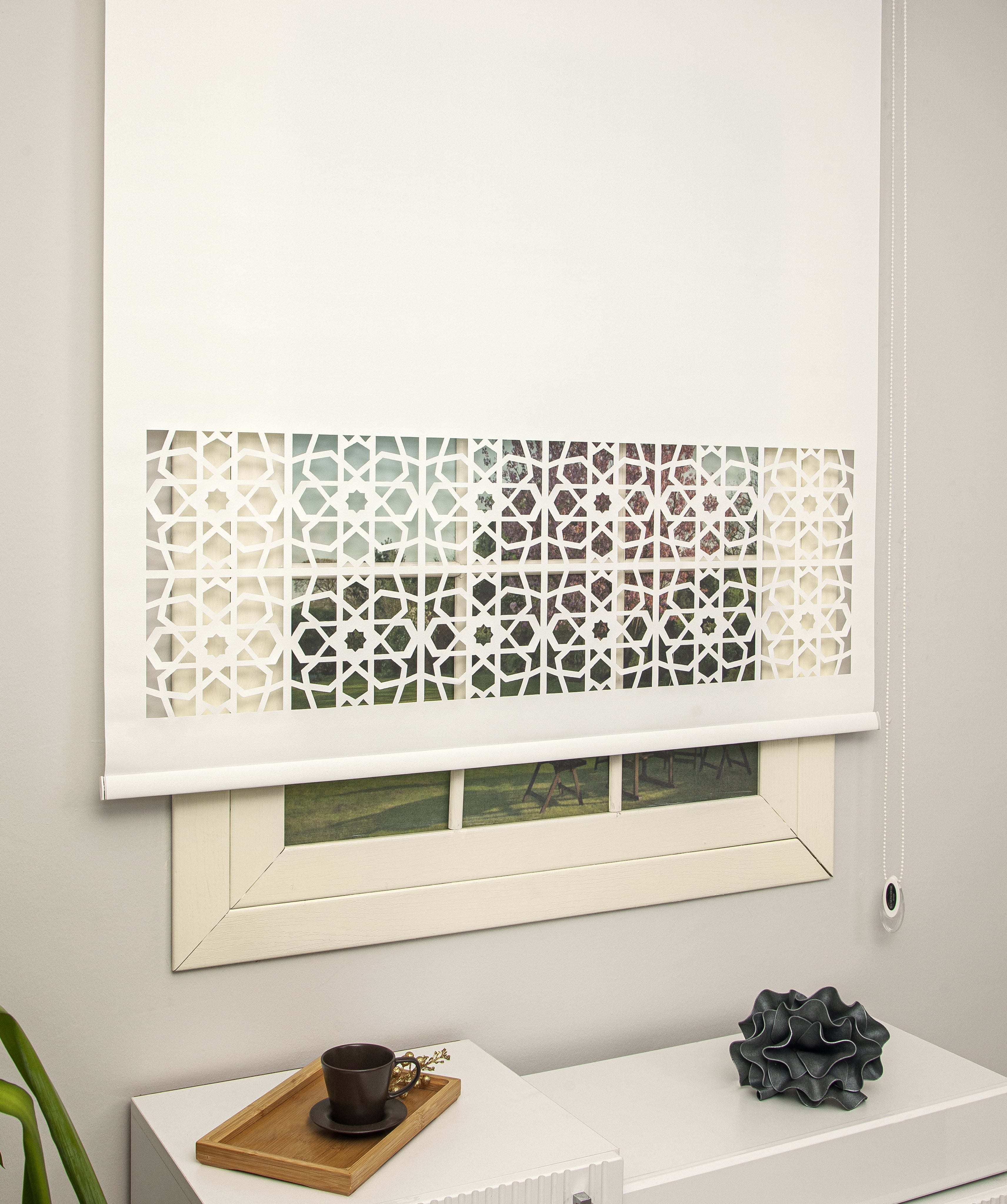 LAZER KESİM STOR PERDE 2040