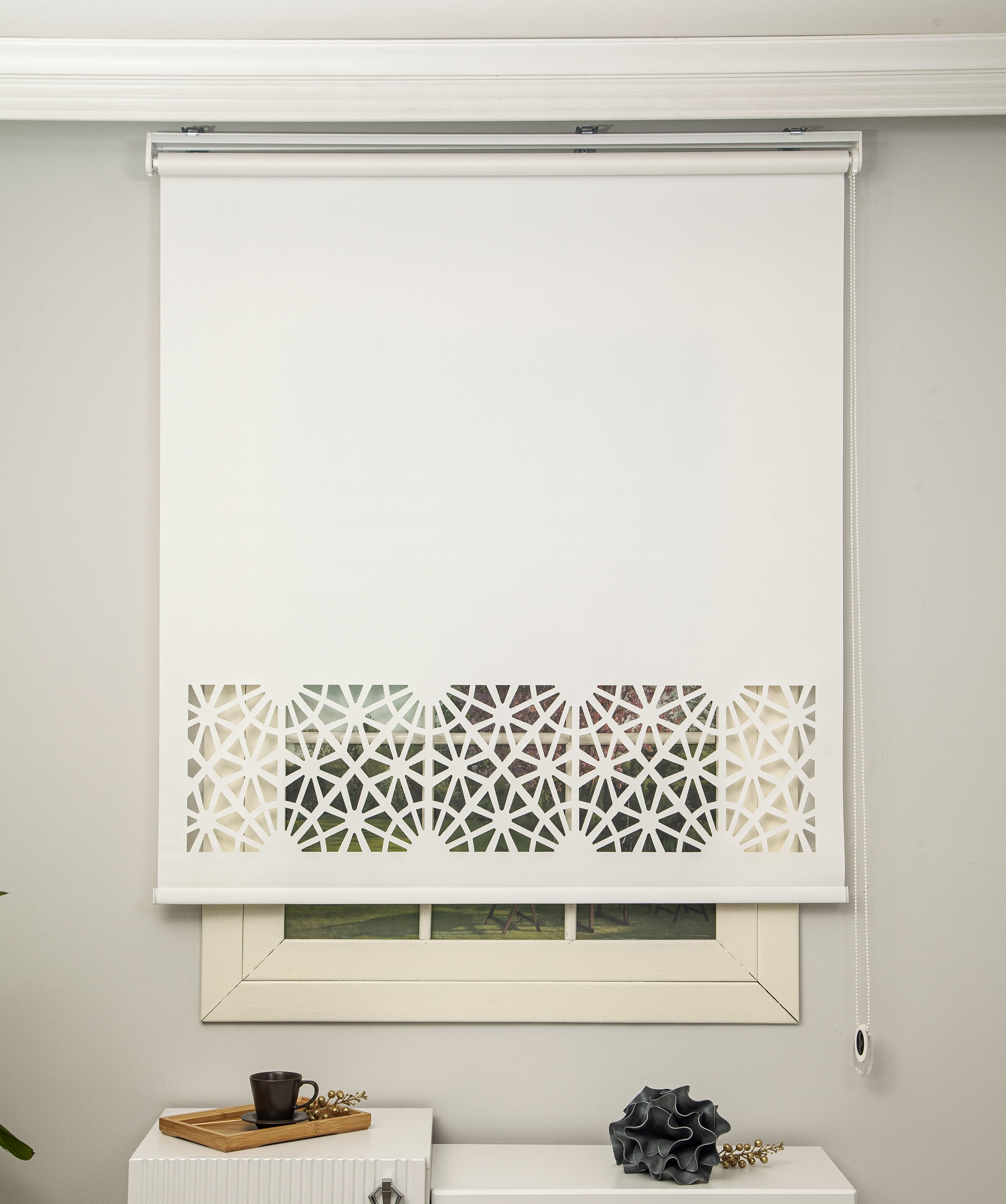 LAZER KESİM STOR PERDE 2041