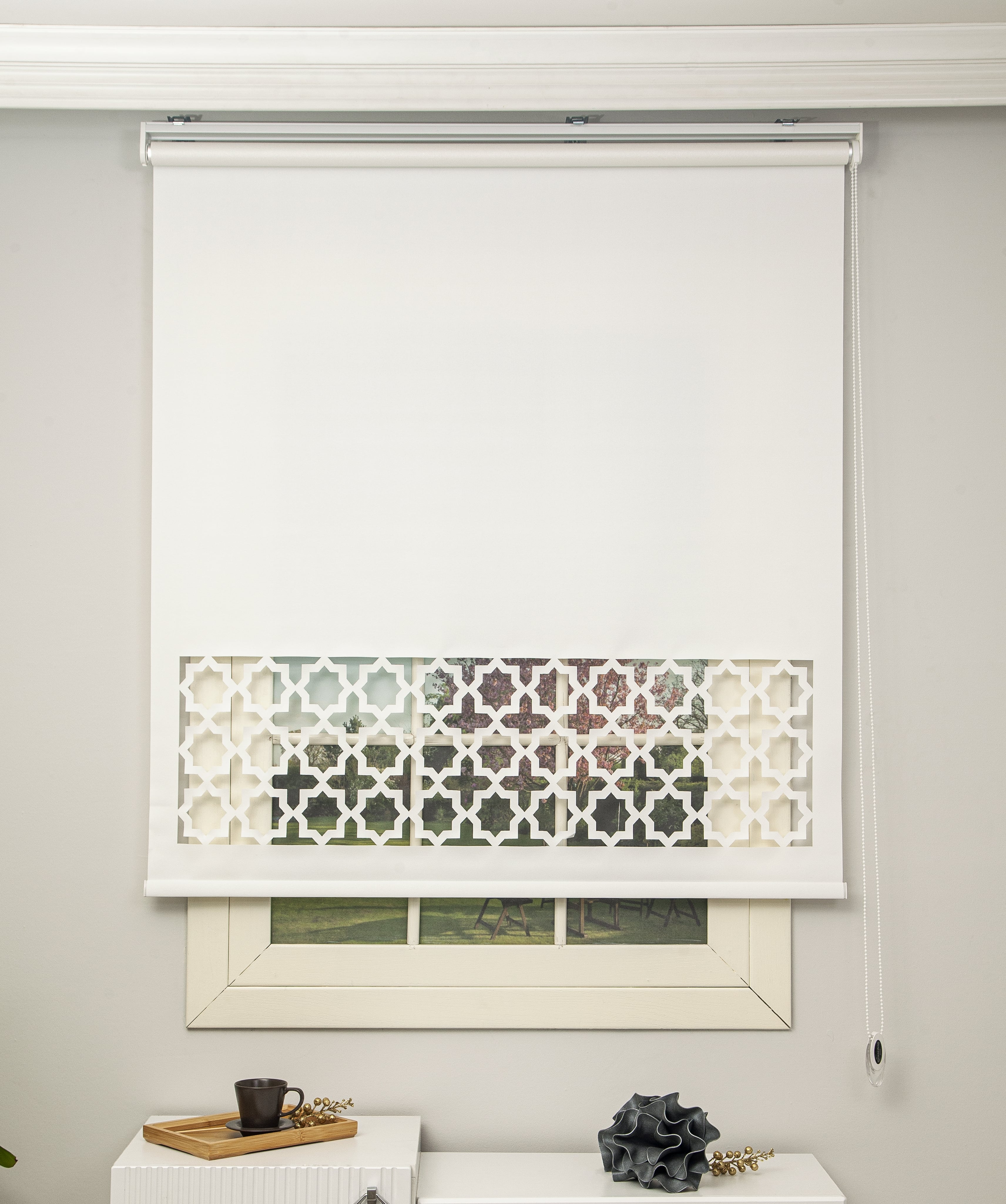 LAZER KESİM STOR PERDE 2047