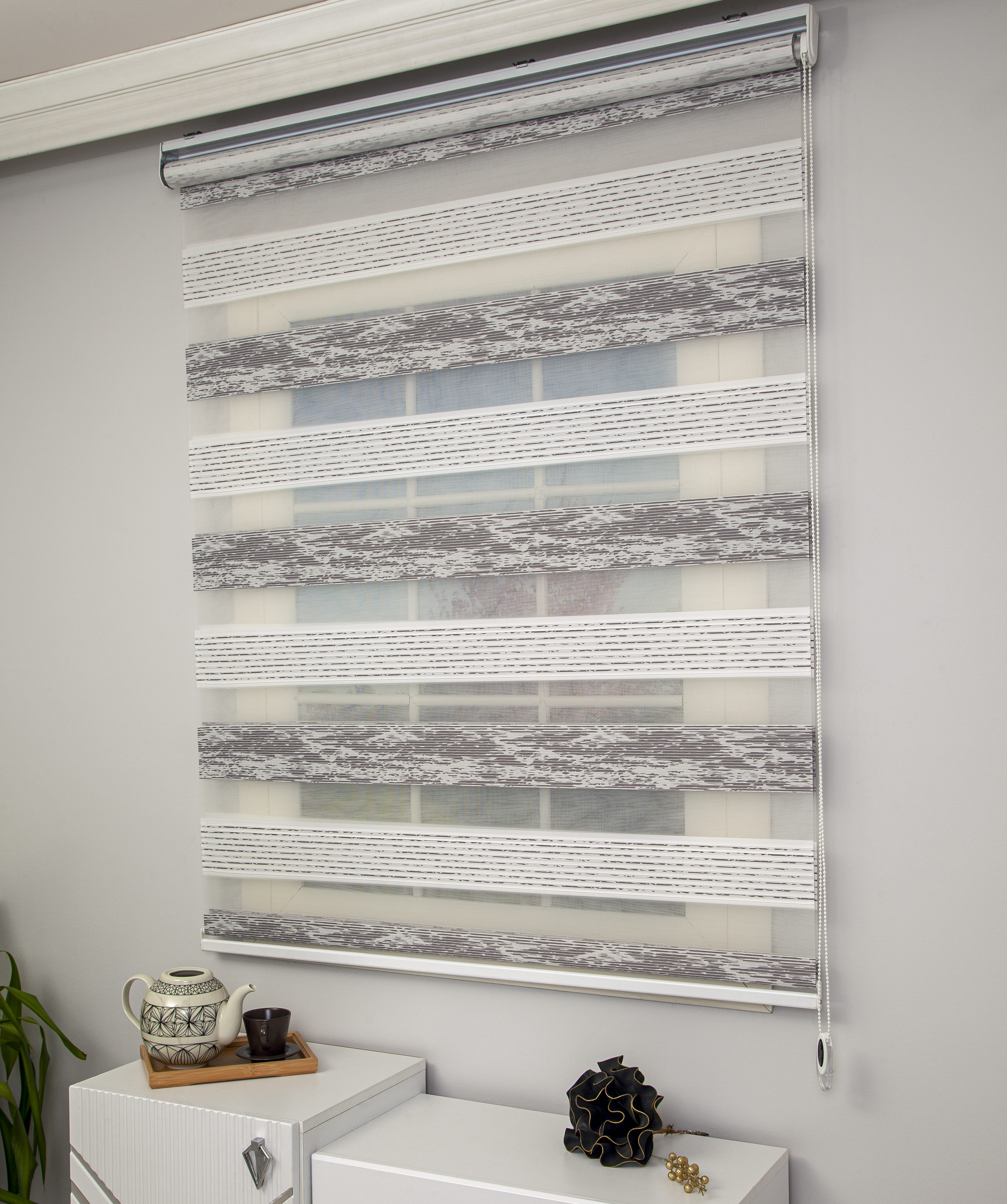 RENK GEÇİŞLİ ZEBRA PERDE EGE 250