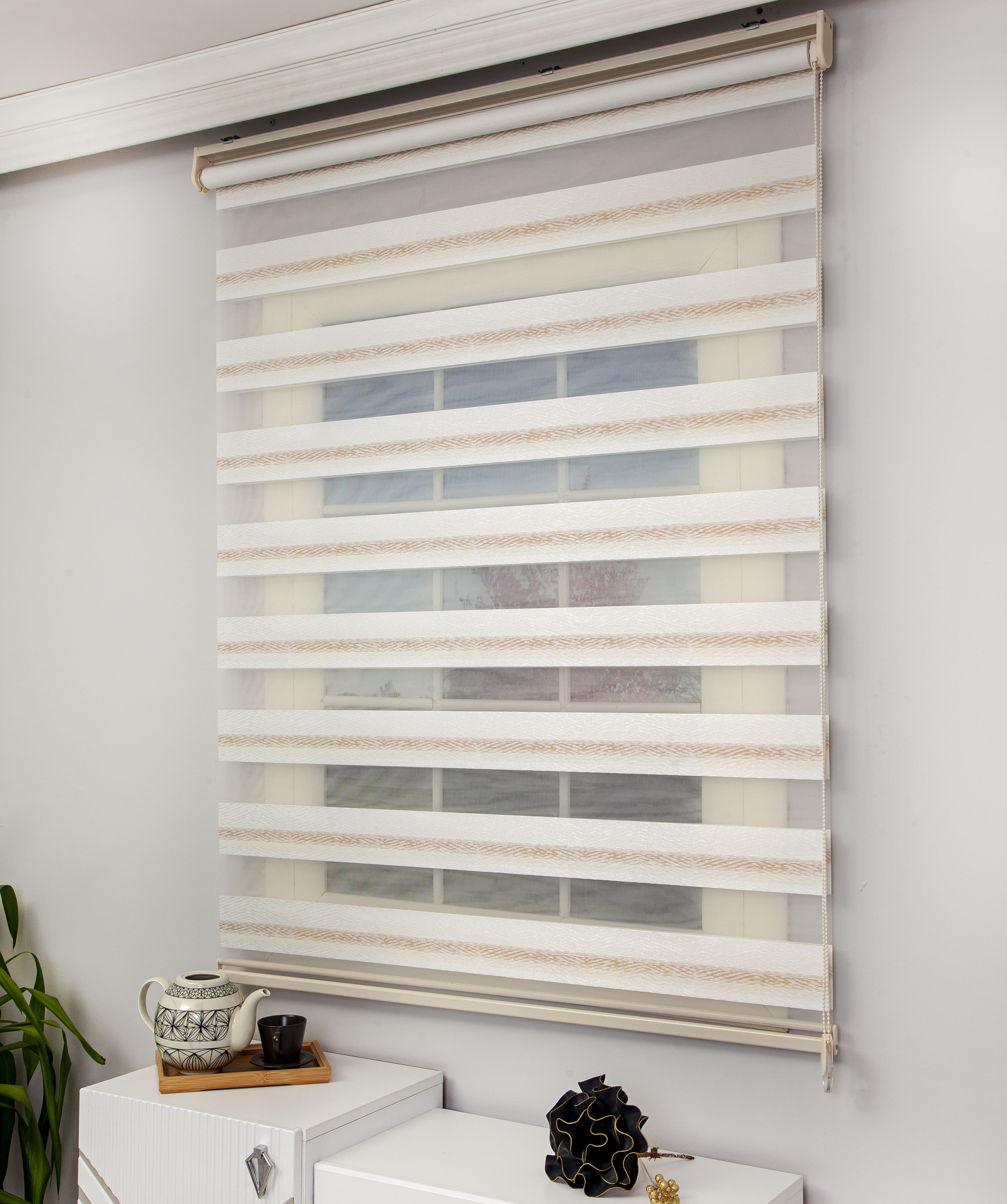 RENK GEÇİŞLİ ZEBRA PERDE GİLAN 500