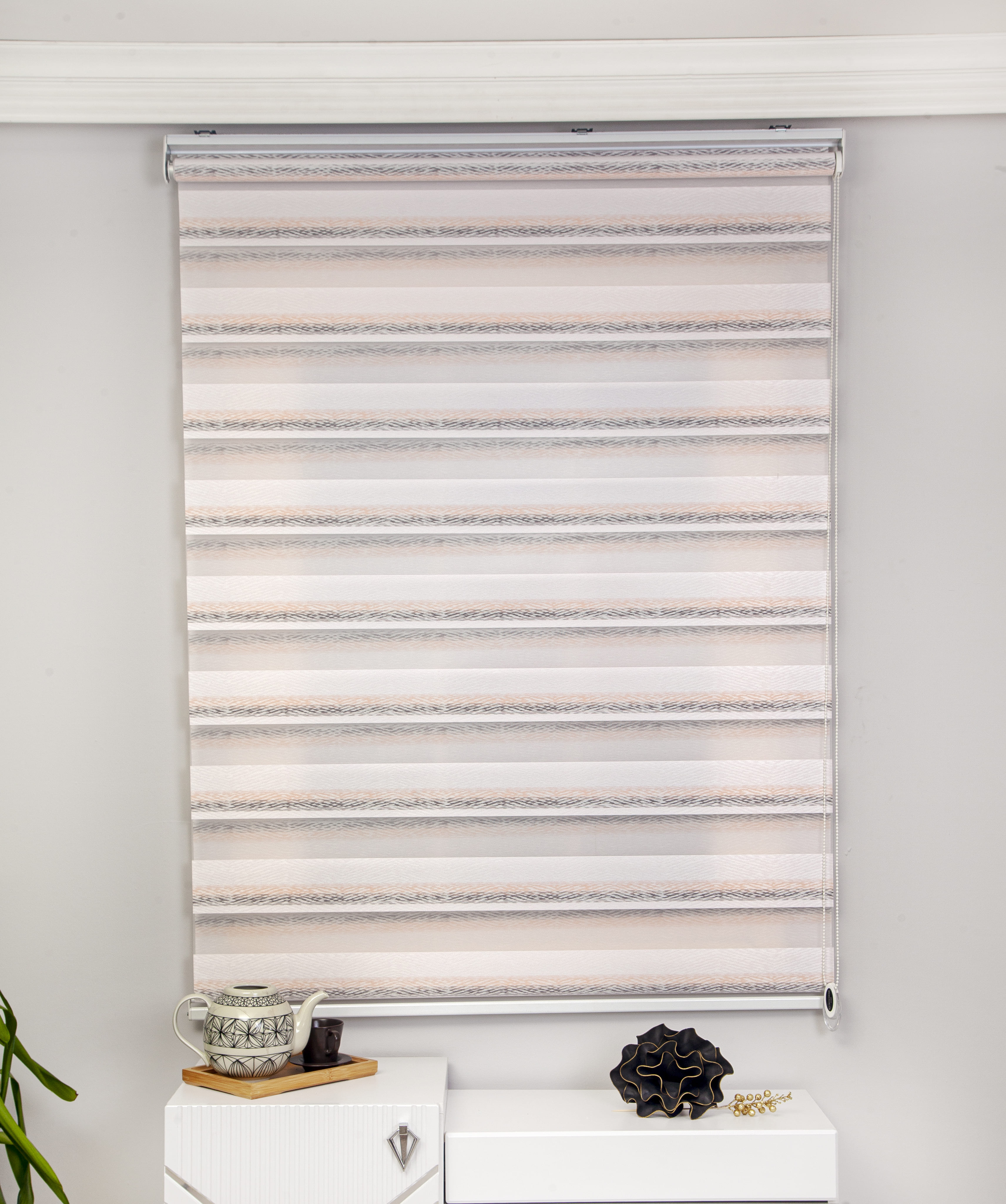 RENK GEÇİŞLİ ZEBRA PERDE GİLAN 502