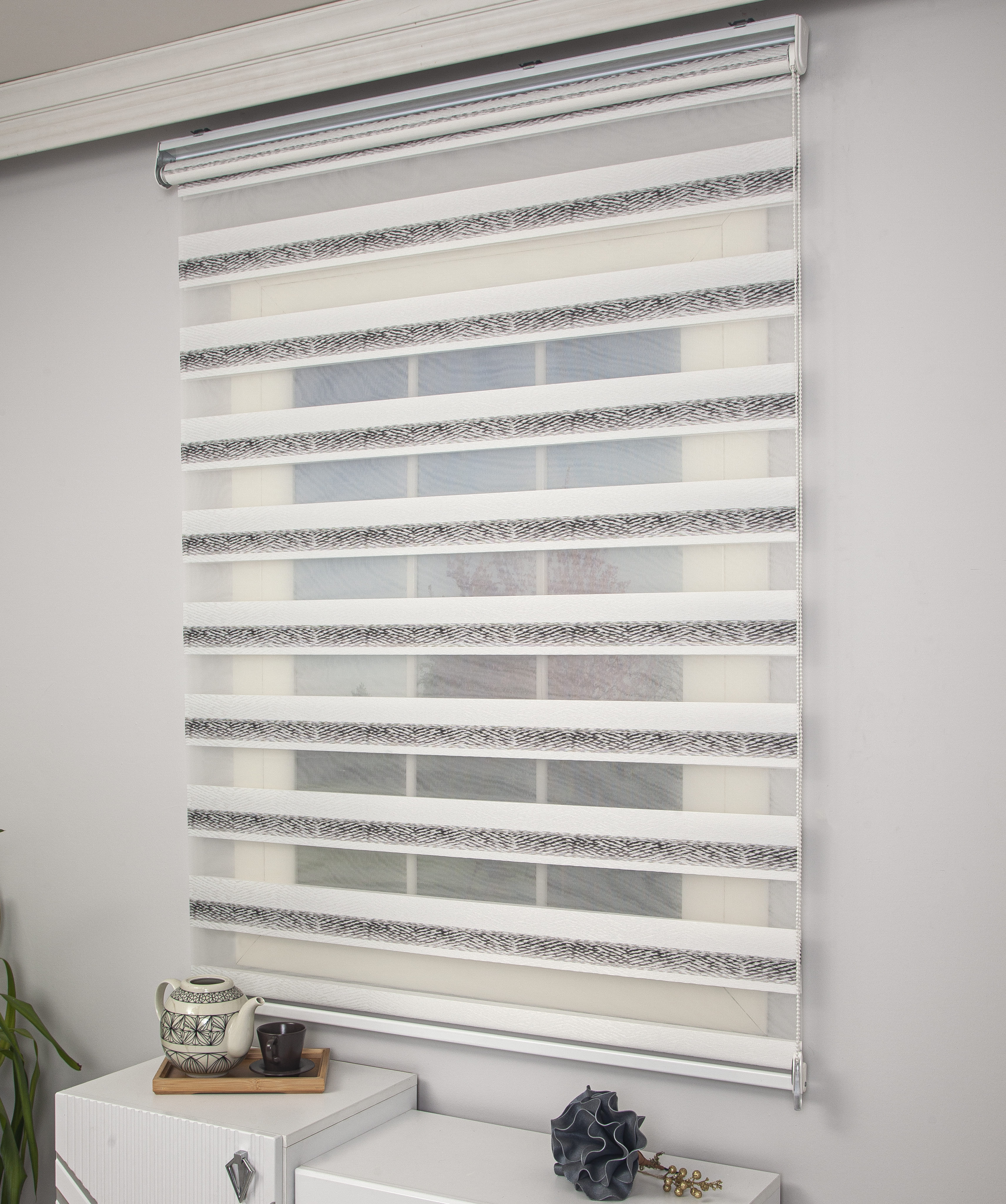 RENK GEÇİŞLİ ZEBRA PERDE GİLAN 503