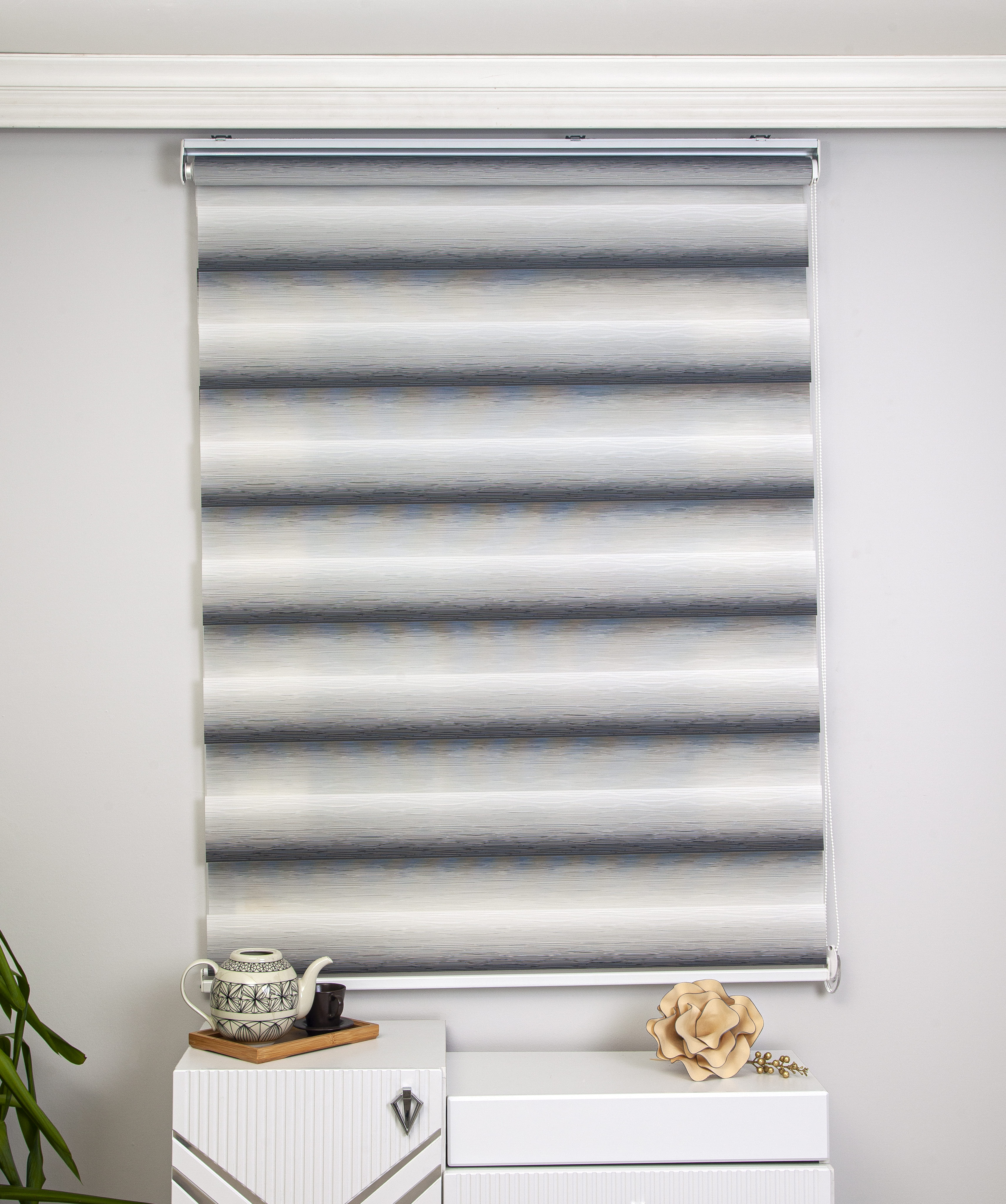 RENK GEÇİŞLİ ZEBRA PERDE ROMA 450